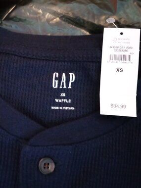 (Bundle Deal) Mens GAP Waffle Knit Henley Sz. XS